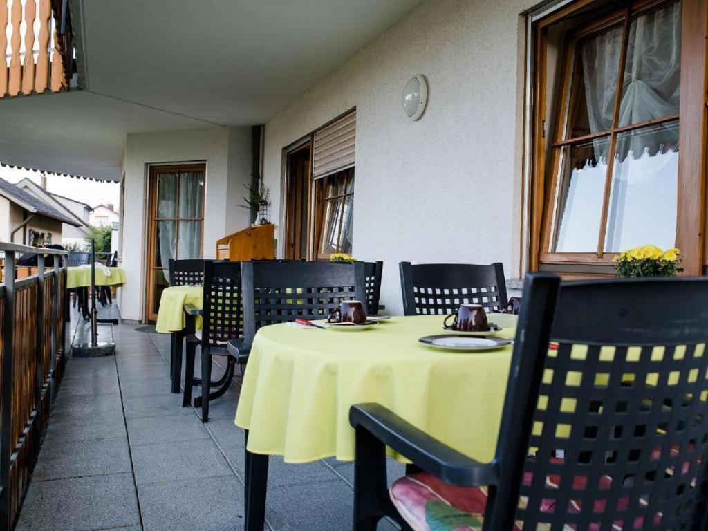 Gaestehaus St. Martin Sipplingen Extérieur photo
